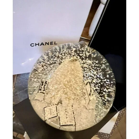 Chanel Limited Edition Snow Globe With Box - Picture 11 of 13